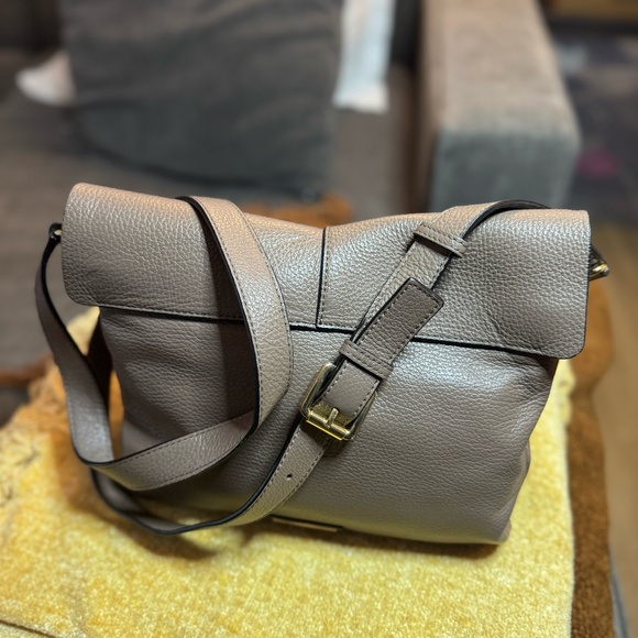 BCBG Natural Brown/Gray Purse - Medium - Picture 1 of 16